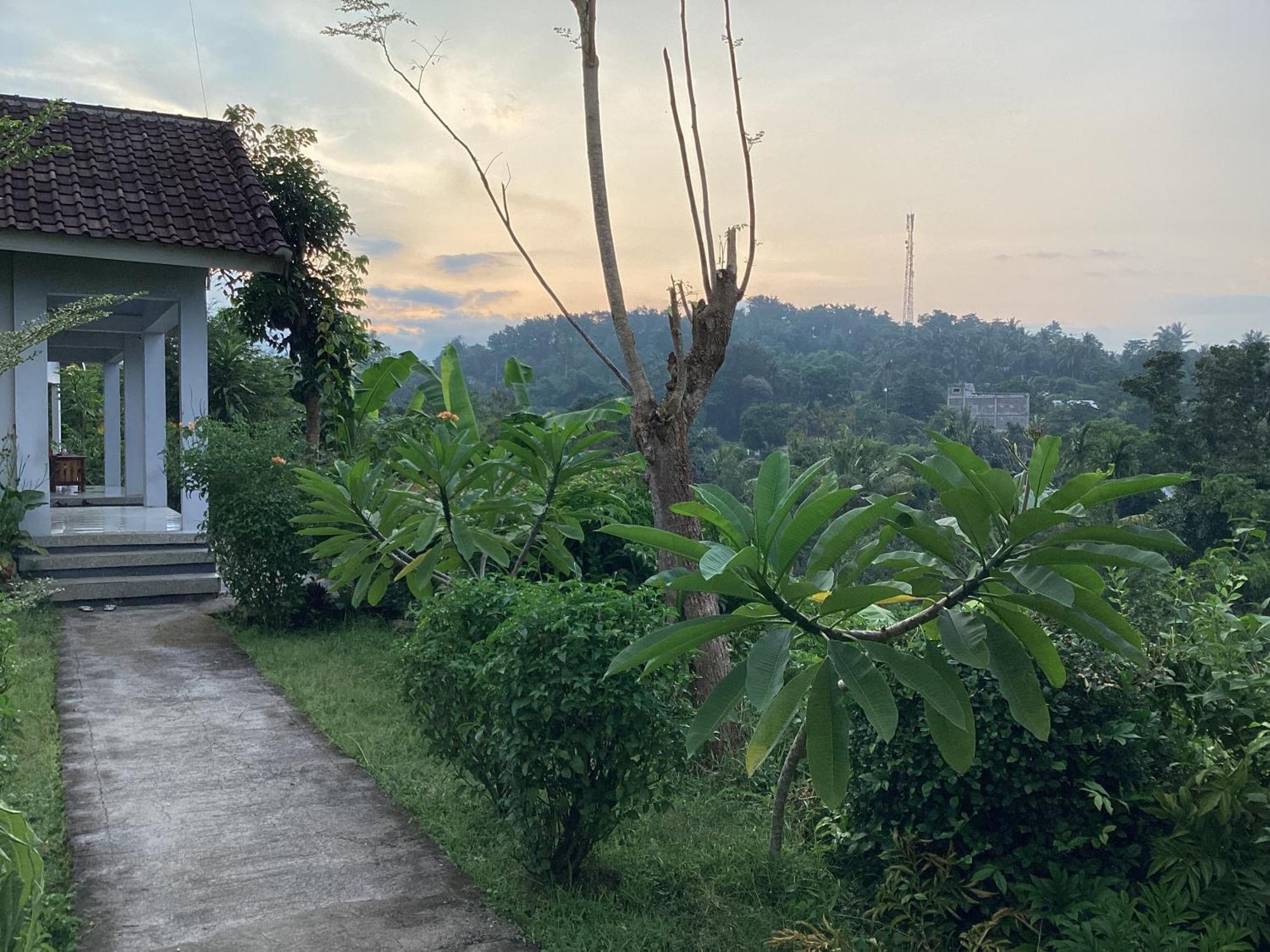Tommy Homestay Plambi 外观 照片